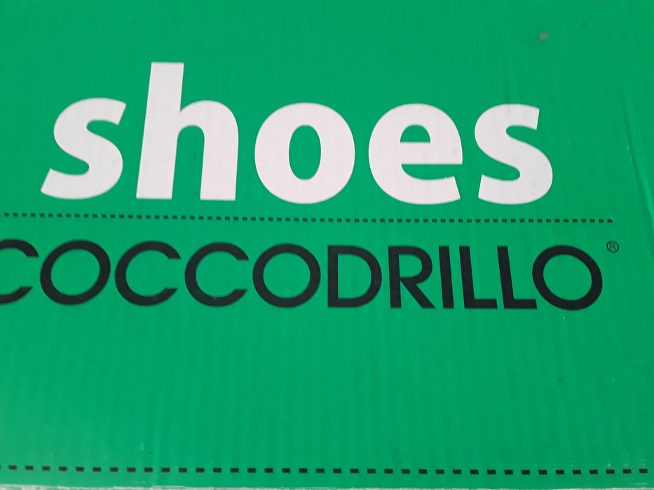 Обувь детская новая