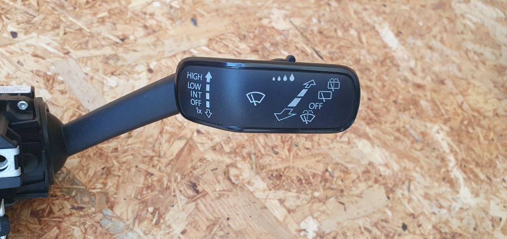 Spirală cu manete Audi A3 8V / Golf 7 5Q0953549C 5Q0953507EC