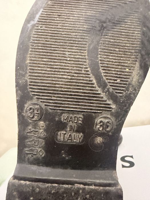 Обувь любую продам за 5 тыс