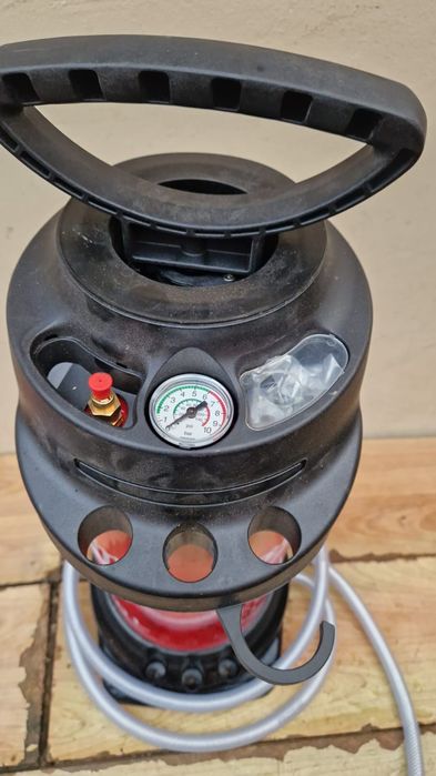 Rezerva de apa Milwaukee  WT 10