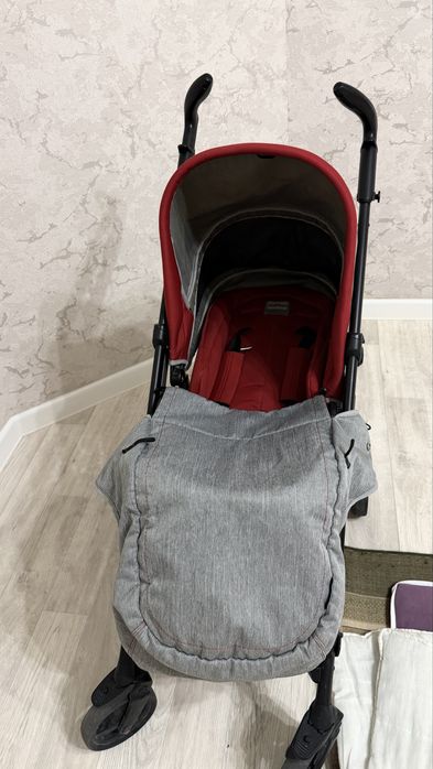Продам коляску Peg Perego