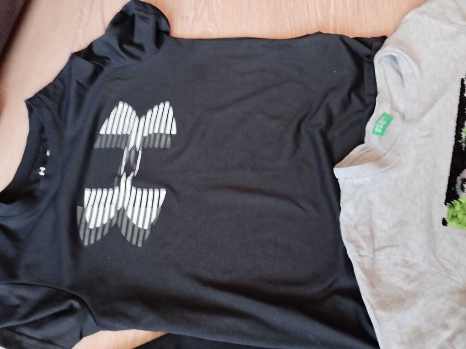 Комплект детски дрехи за 15лв всичко