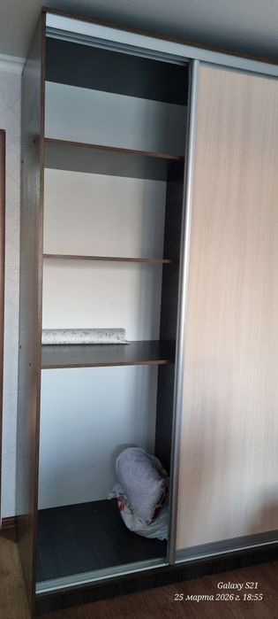 Продам шкаф купе