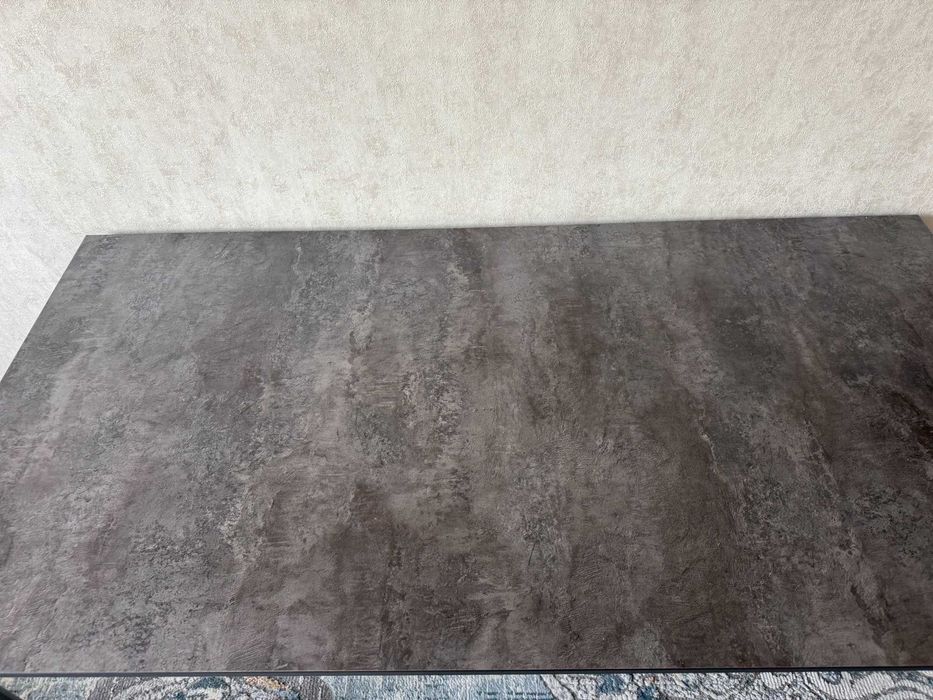 Продам стол, производство ZETA