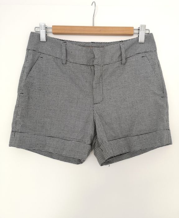 Pantaloni scurti Zara