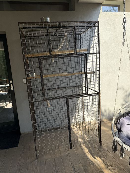 Vand voliera/colivie papagali mari si stand