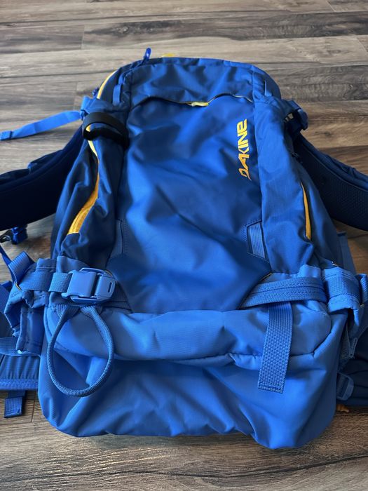 Dakine Poacher 32 rucsac ski snowboard
