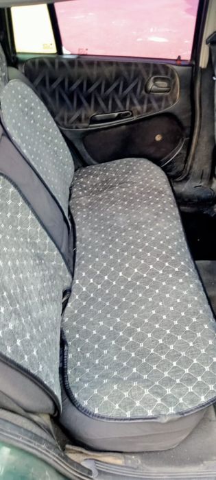 Прадам машину