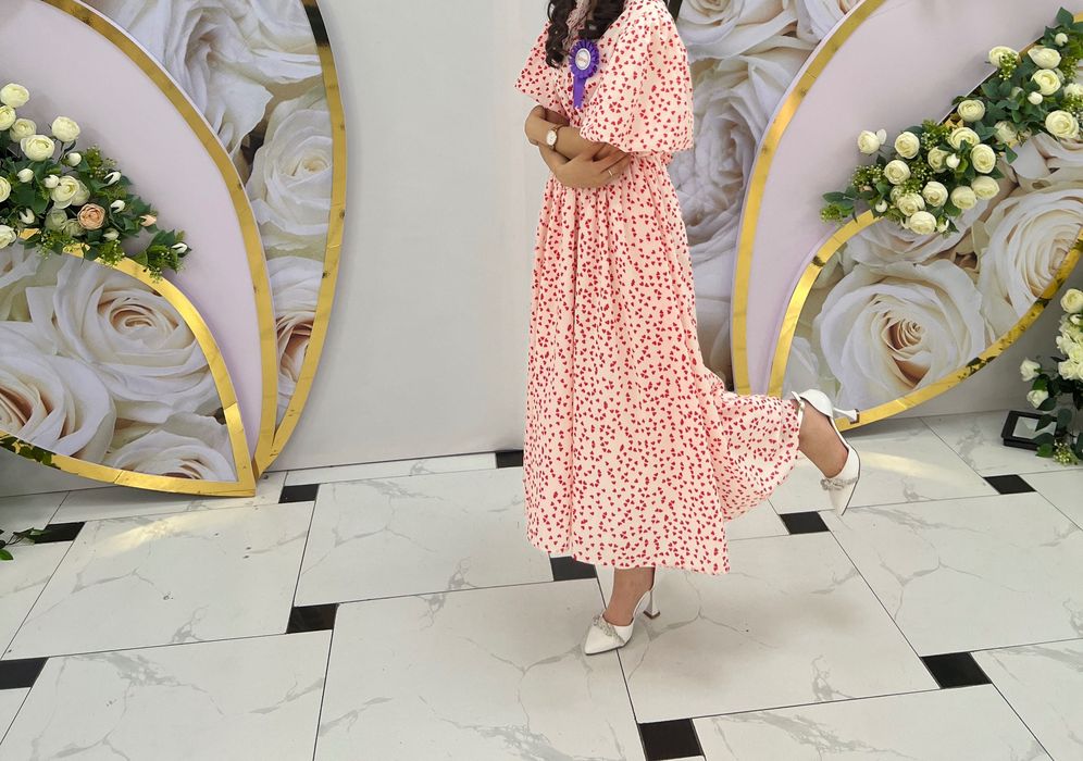 Продам платье ))