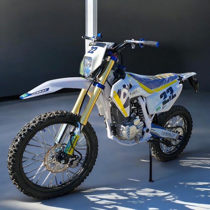 Кросов мотор “UpBeat TC 250cc cross” със стартер крос/ендуро Husqvarna Design