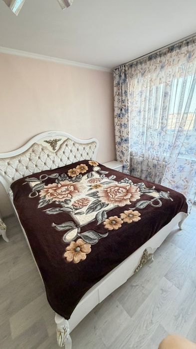 Продам спальни гарнитур.