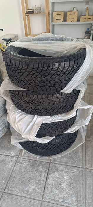 Продам зимние шины. Nokian