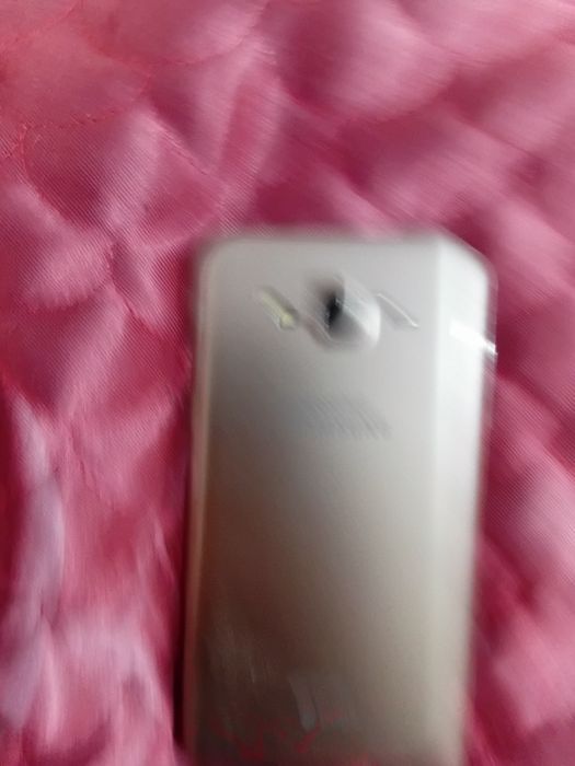 Samsung j7 продаю