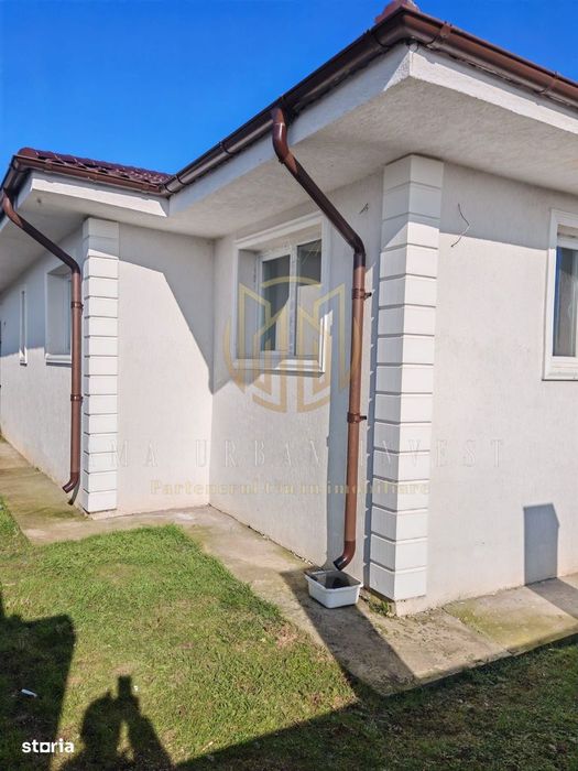 Casă Individuală | Intrare Vidra - Berceni | 3 Dormitoare & 3 Băi |