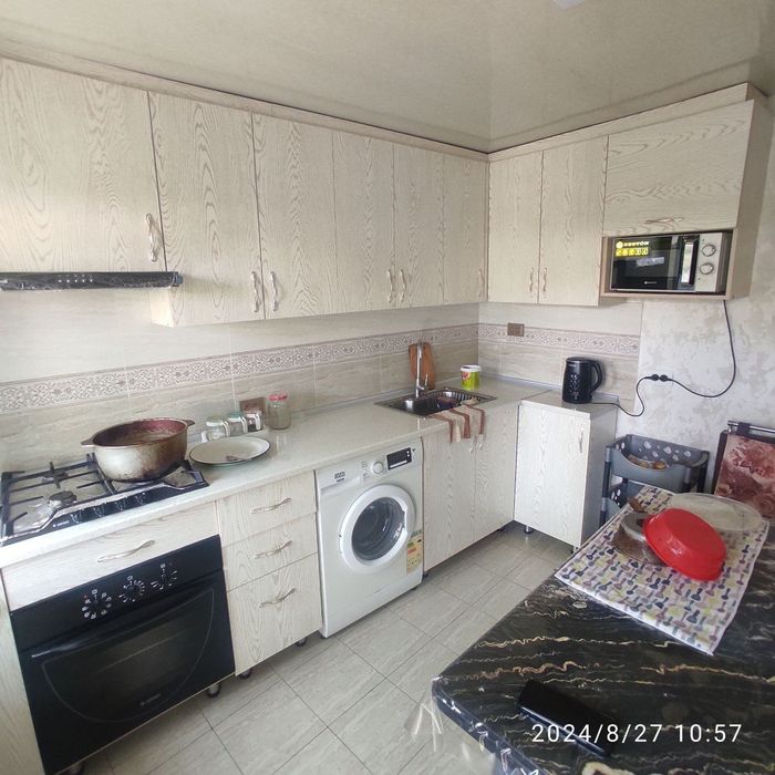 5сотих 10 хона сотилади