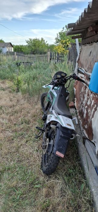 продам или обменяю 2 мотора