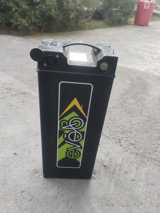 ElektrSkuter  uchun Akumlyator