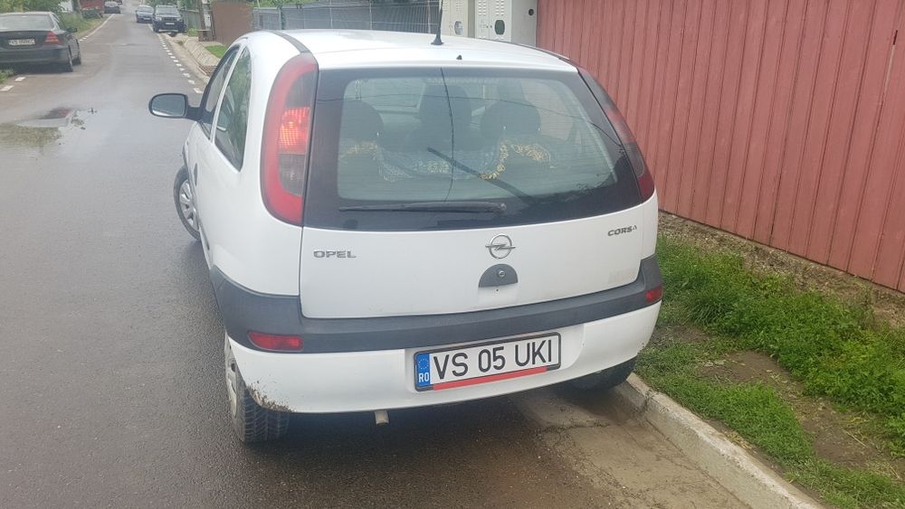 Opel corsa 1.0 2001 benzina