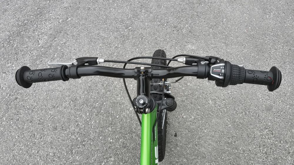 Pentru copii 6-9 ani  DHS Terrana 20 inch