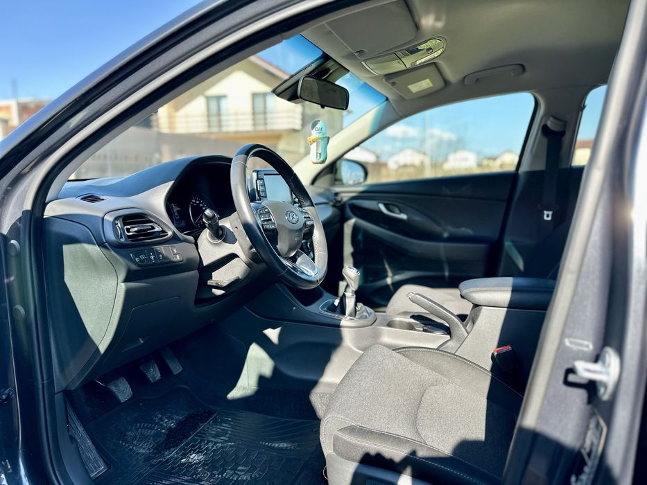 Hyundai i30 fastback