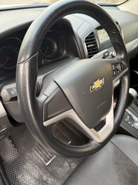 Шевроле каптива.