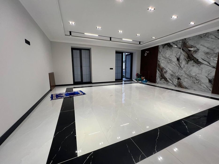 Продается офис Zor TV
Улица Эльбек 100м2