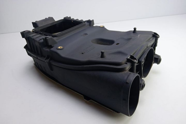 Carcasa filtru aer   A6510901101 Mercedes-Benz E-Class W212