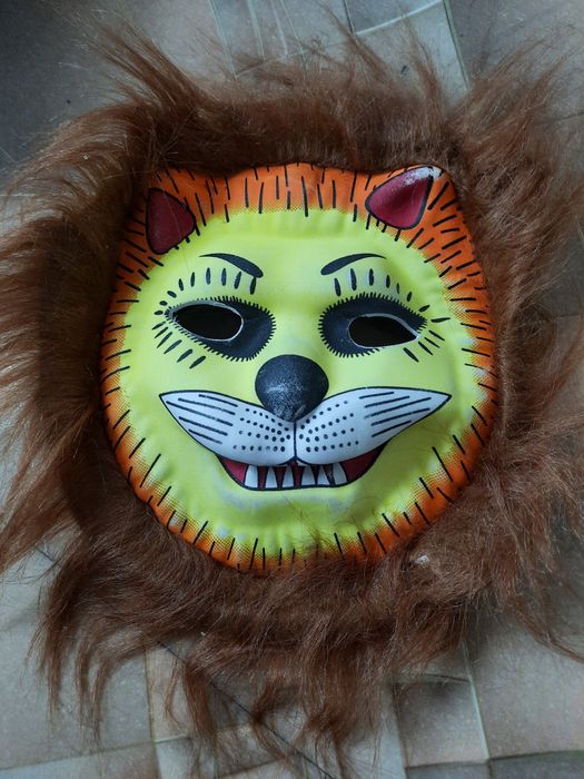 Новогодние шапки, маски