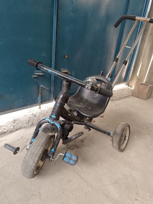 Велосипед детский трёхколёсный