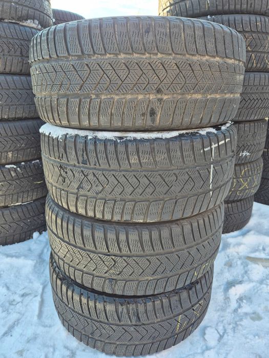 4 Anvelope IARNA 235/45/18 - PIRELLI - STARE F BUNA DOT 2022