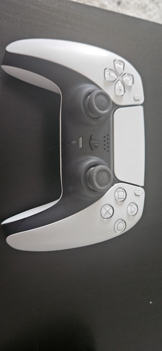 Vând controler ps5
