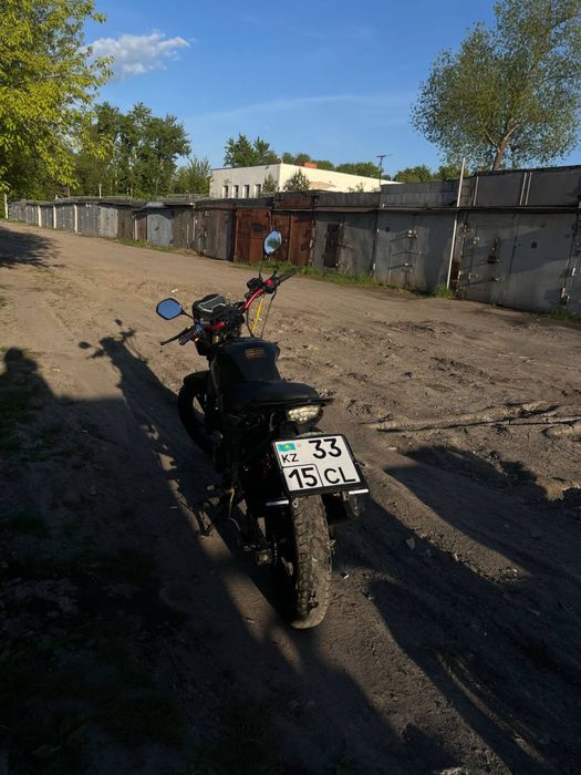 Продам мопед 200сс