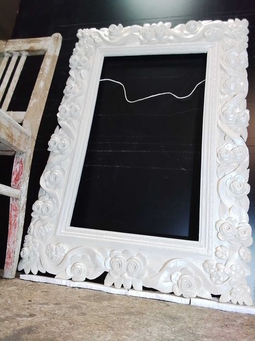 Rama cu trandafiri - 106cm / 71cm