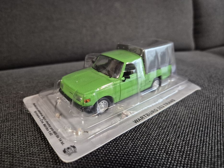 Machete DDR DeAgostini 1:43