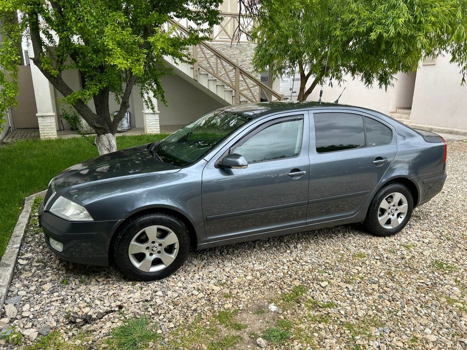 Vând sau schimb Skoda Octavia 2