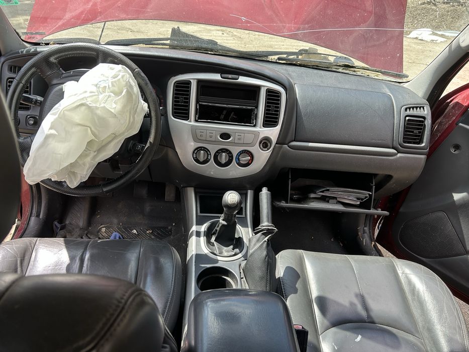 На части Mazda Tribute 2.3i 2005г