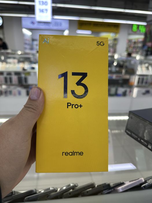 Realme 13 pro plus новый 12/512