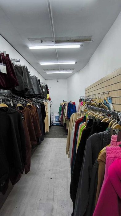 Продаётся коммерческое помещение -ПЕРВАЯ ЛИНИЯ - ТАМЕРЛАНОВСКОЕ ШОССЕ.