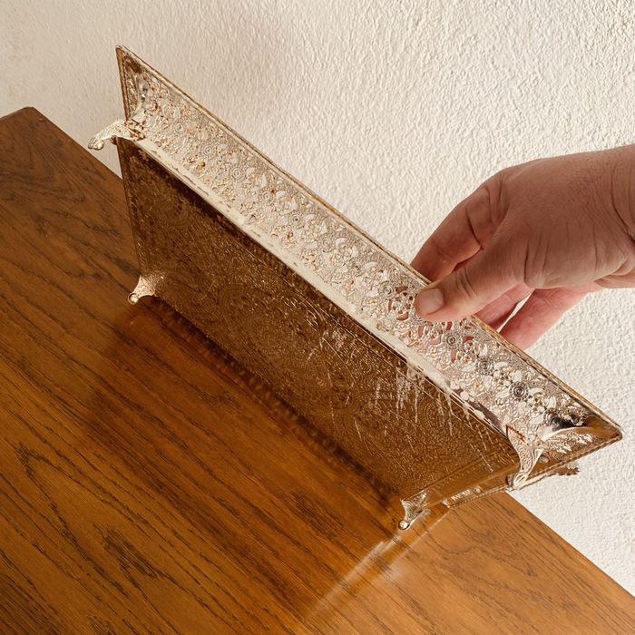 Винтидж посребрена резбовна фрутиера