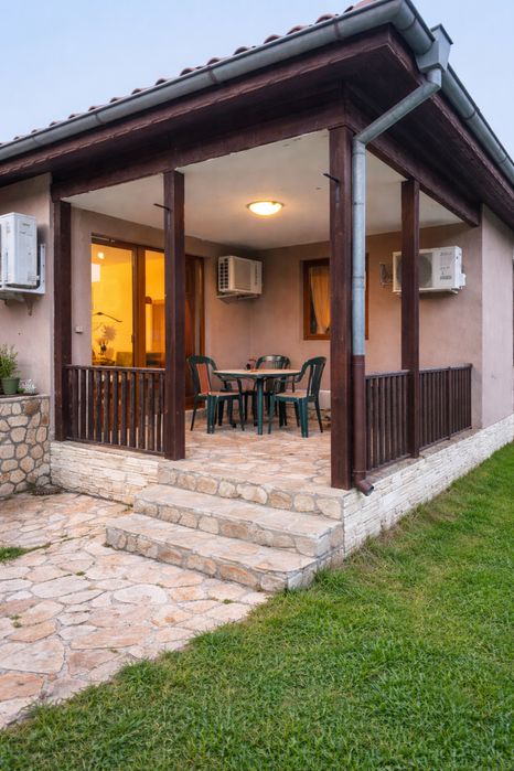 Продава се Къща в с. Близнаци, Област Варна - 146 кв.м за 1048 €/кв.м - Снимка #4