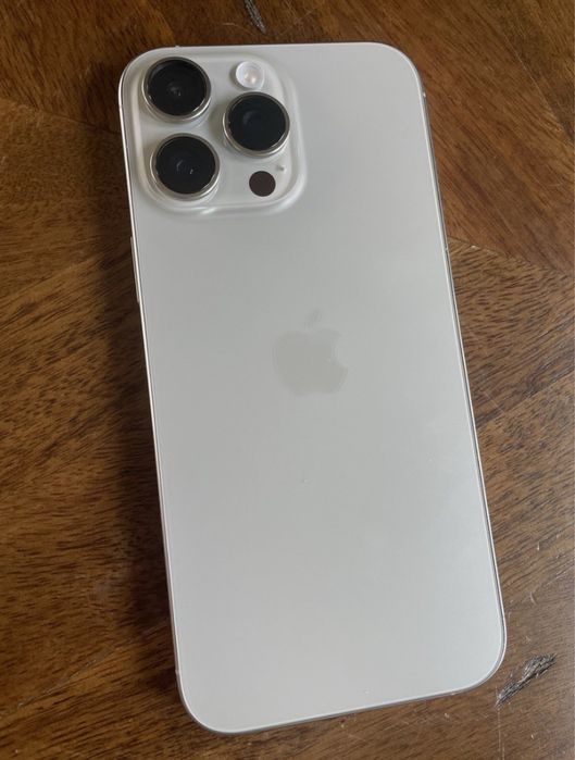 iPhone 16 Pro Max 1TB (avans 10% din pret)