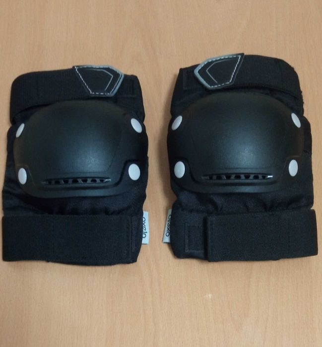 Vând GENUNCHIERE Oxelo FIT500,Noi