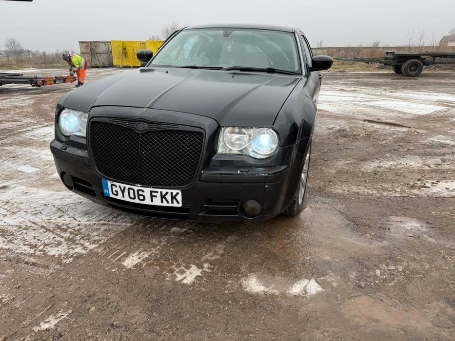 НА ЧАСТИ Chrysler 300C 3.0 CRD автоматик, 2009 година, със SRT пакет.