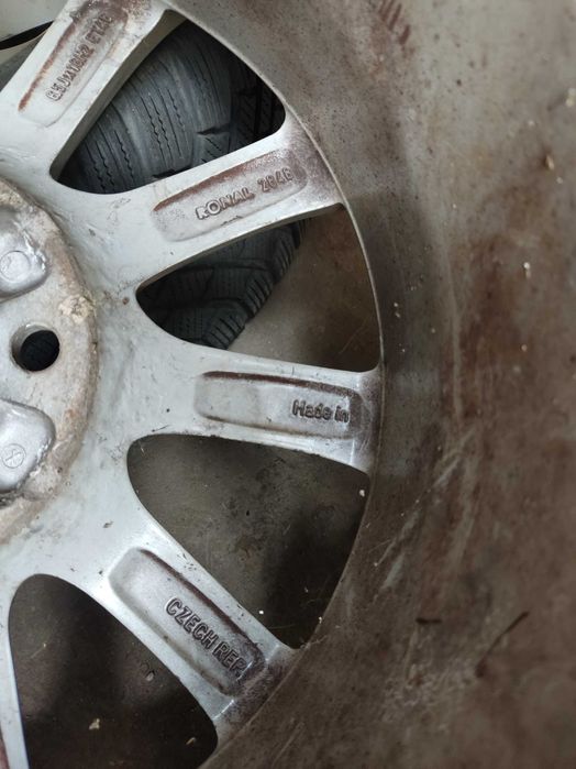 16 цола оригинални от Шкода Octavia