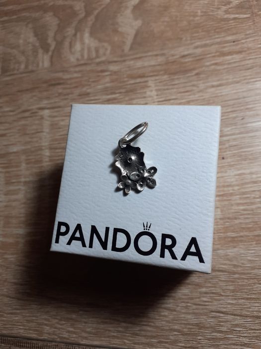 pandantiv pandora