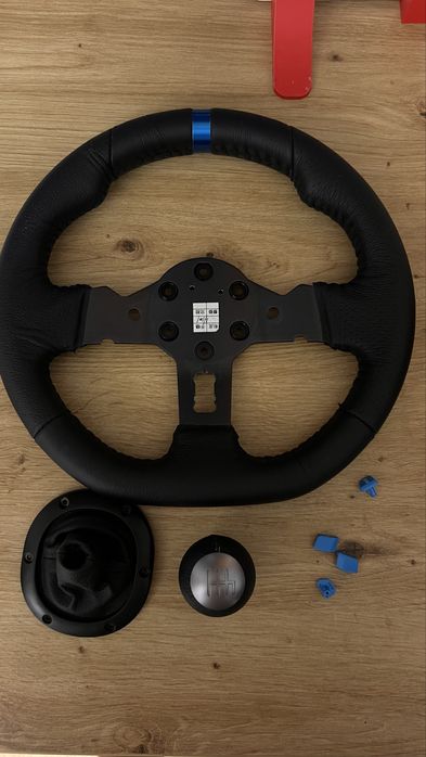 Logitech G29 + schimbator schimb cu Moza R3 + diferenta