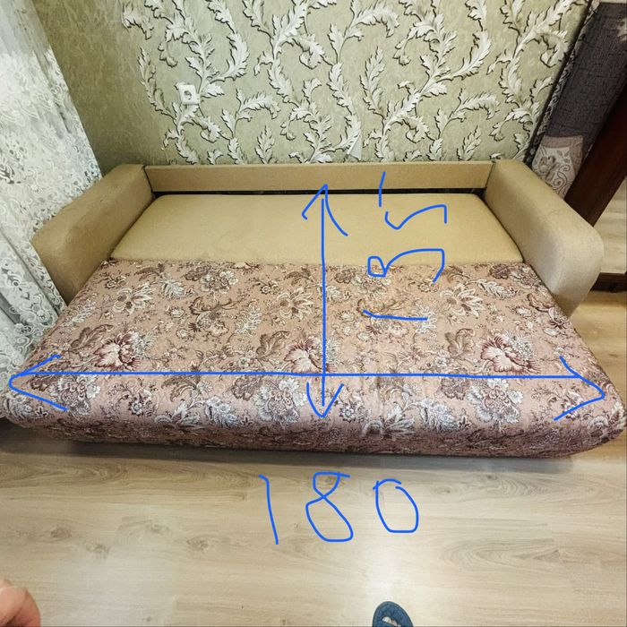 Продам диван раскладывающий