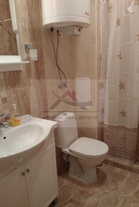 Дава се под наем Двустаен апартамент в Варна, Цветен квартал - 54 кв.м за 425 € - Снимка #3