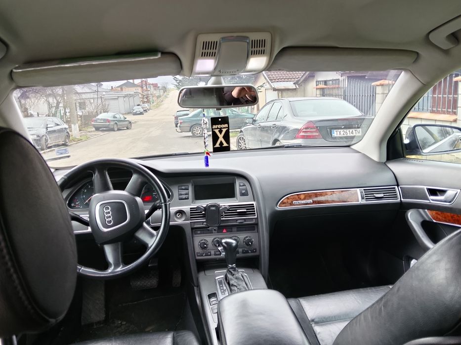 Audi A6 Quttro 3.2/260