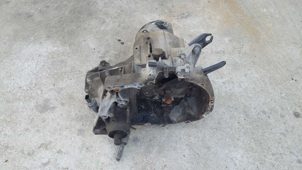 Скоростна кутия Рено Сценик 1,6 90к.с